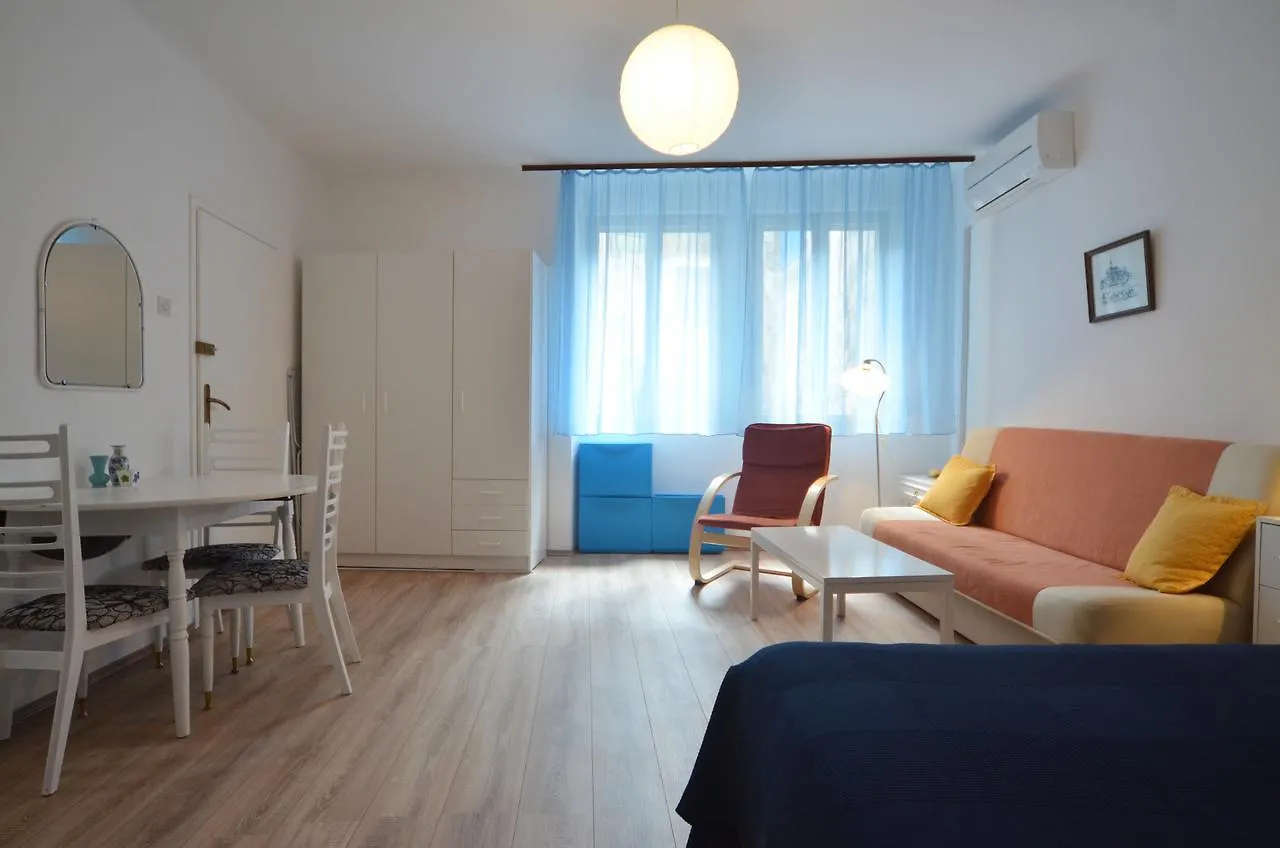 Montalbano Apartment Rovinj 0*,  Croatia
